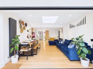 Photo 17- click for photo gallery